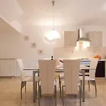 2 Bedroom Lovely In Póla