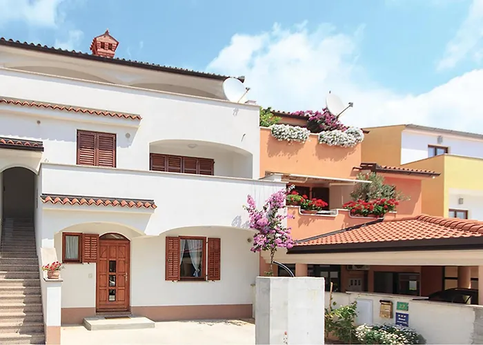 2 Bedroom Lovely In Pula